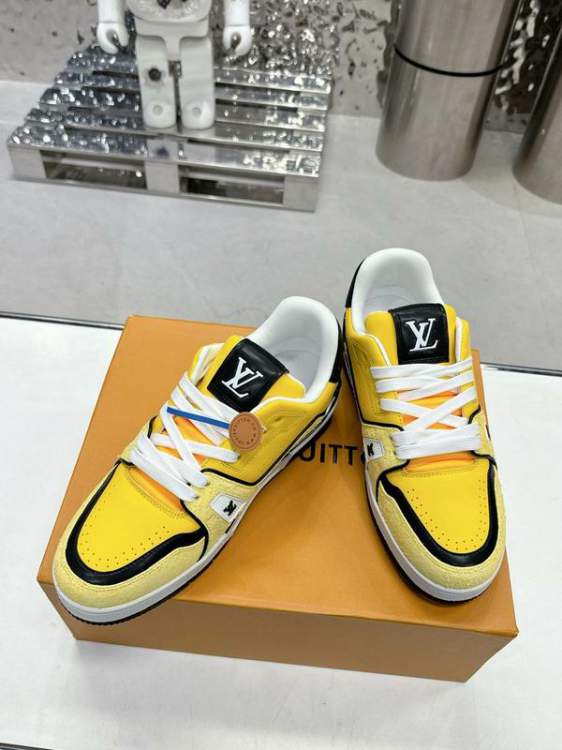 Picture of Louis Vuitton Shoes _SKULVsz35-46jc2h051416224